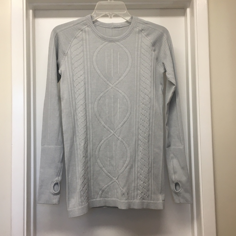 Lululemon Rest Less Pullover LS Top Silver Spoon Light Gray EUC - Picture 6 of 15